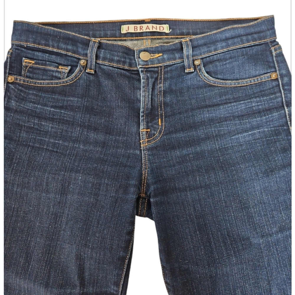 J Brand The Cigarette Leg Style 814 in Ink Size 29